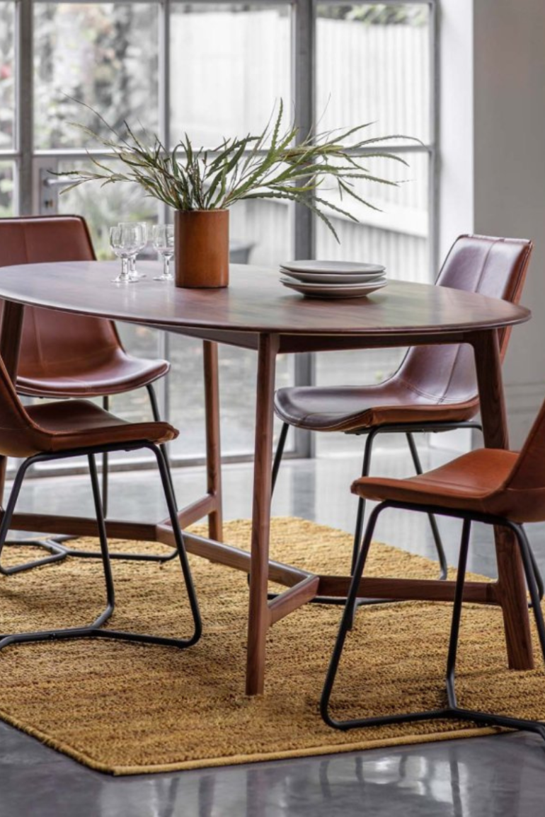 Madison Dining Table in Walnut